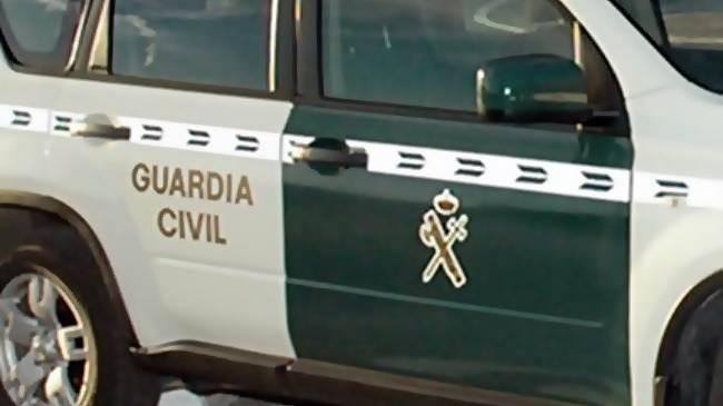 vehiculo de la Guardia Civil